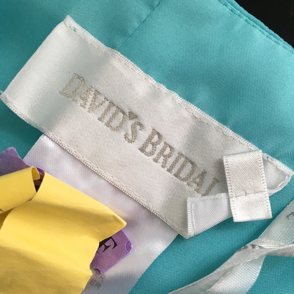 David’s Bridal Formal Dress/prom dress. Sizes 2&6 - Picture 5 of 5